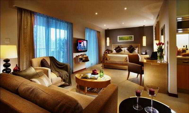 Oakwood Residence Shanghai Buitenkant foto